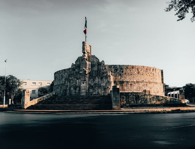 sureste mexicano monumento a la patria